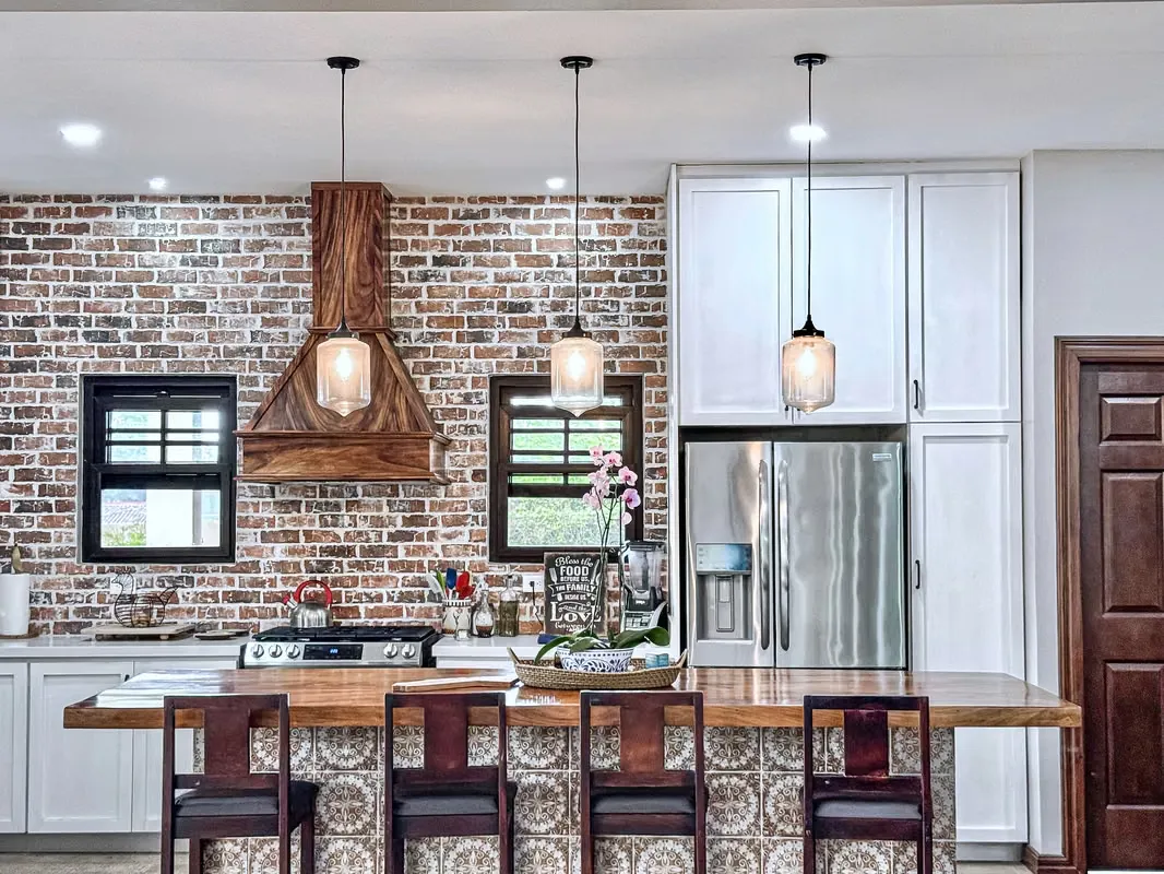 For SALE! Exclusive Luxury Residence in Gated Community – Brasil de Santa Ana