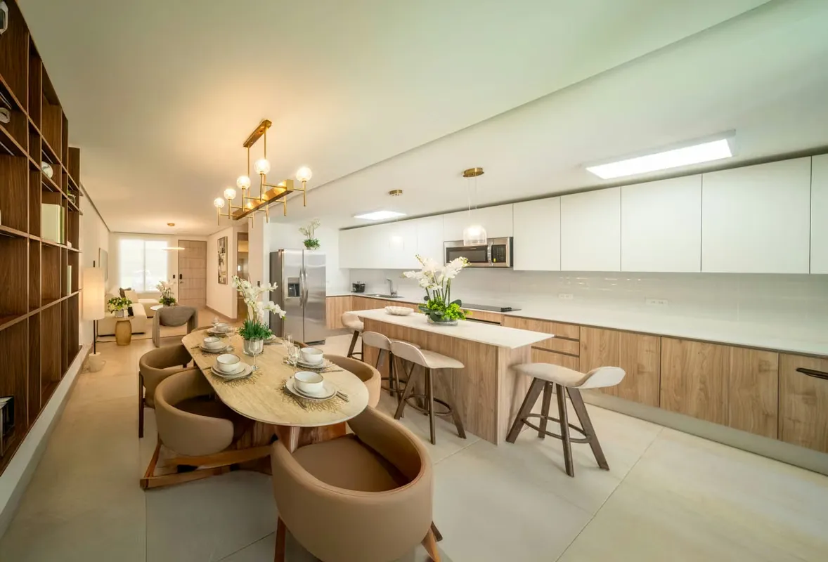 Living in one of the best locations and cantons in the country, Belén, within an exclusive condominium of only 125 pre-sale units, is no longer a dream — it is now a ...