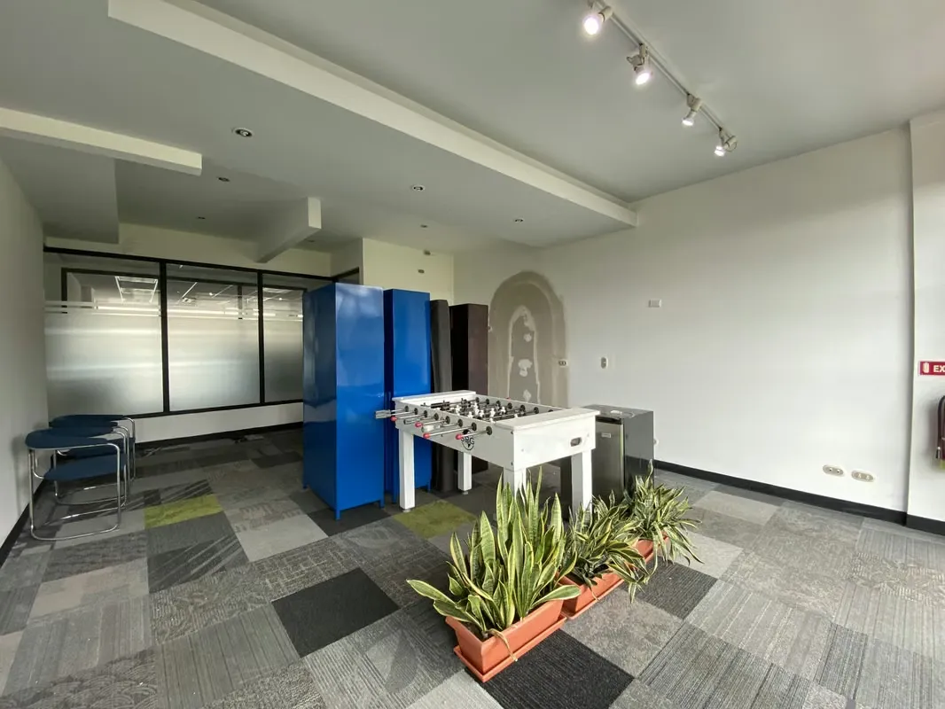 Modern office space located in an exclusive Class AAA Corporate Center in the heart of San Rafael, Escazú. A top-tier ...