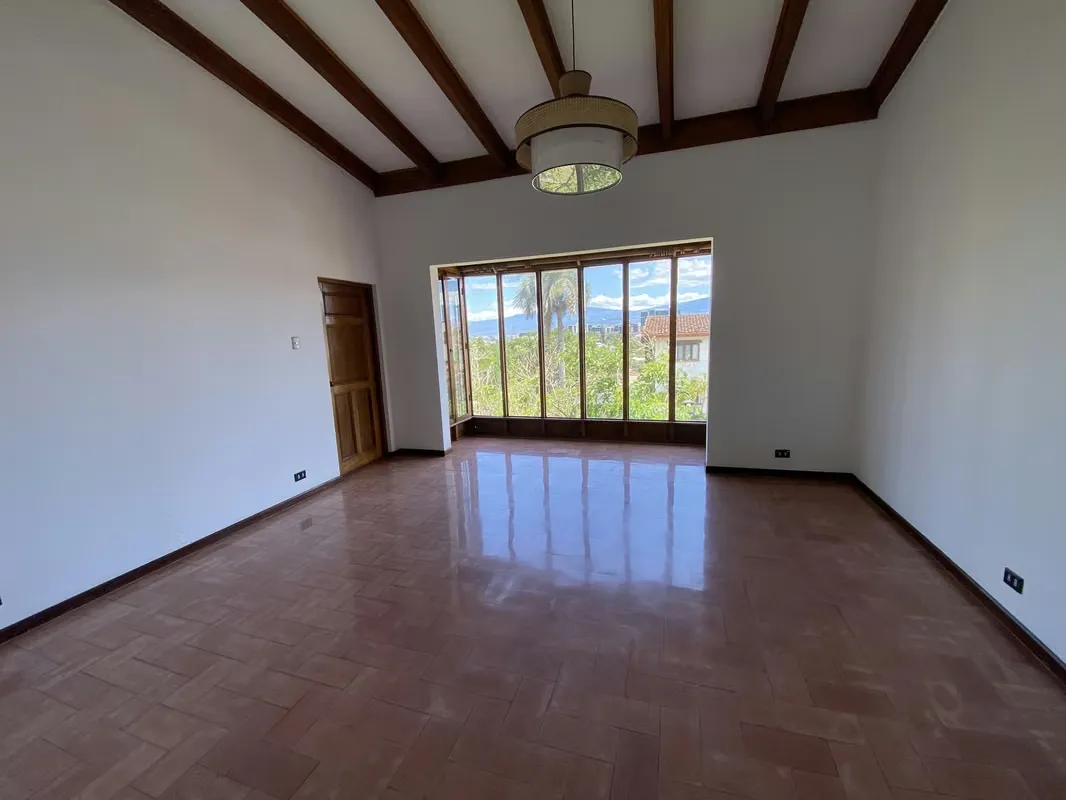 Apartamento en Alquiler en Bello Horizonte de Escazú