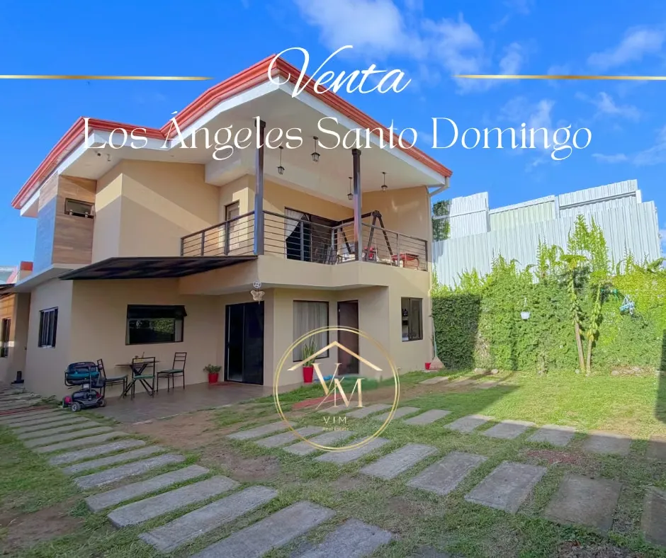 Venta, Bella casa en Los Angeles de Santo Domingo de Heredia, casa en residential open.