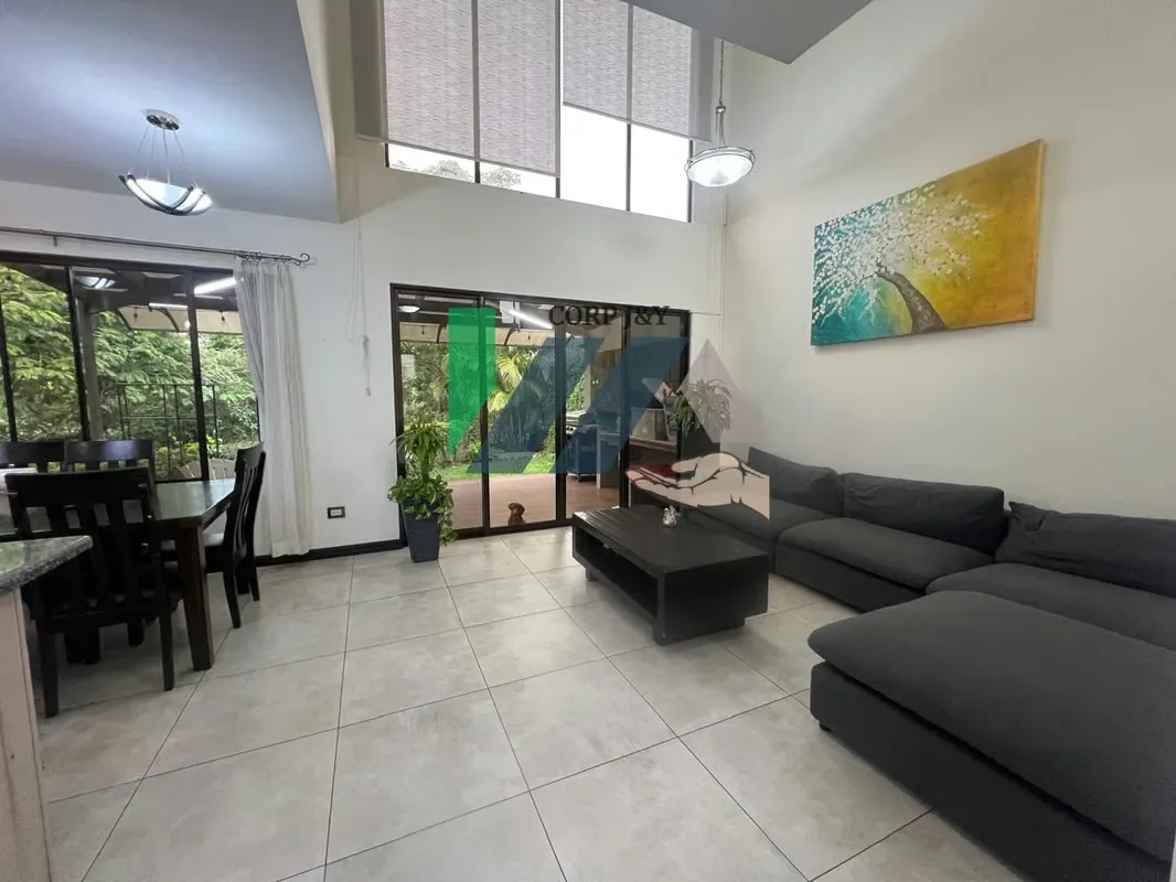 Located in San Francisco de Heredia, within a high-value and exclusive gated community, this beautiful property ...