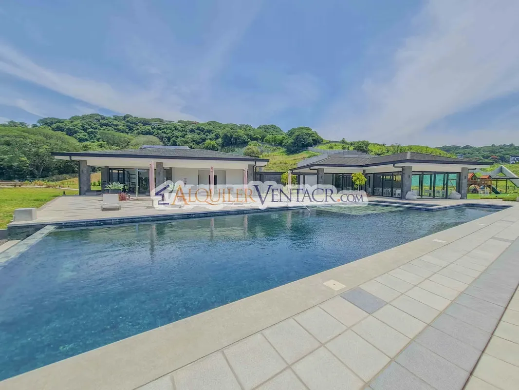 For Sale – Exclusive Lot of 628 m2 in Vista Real Residential, Santa Ana