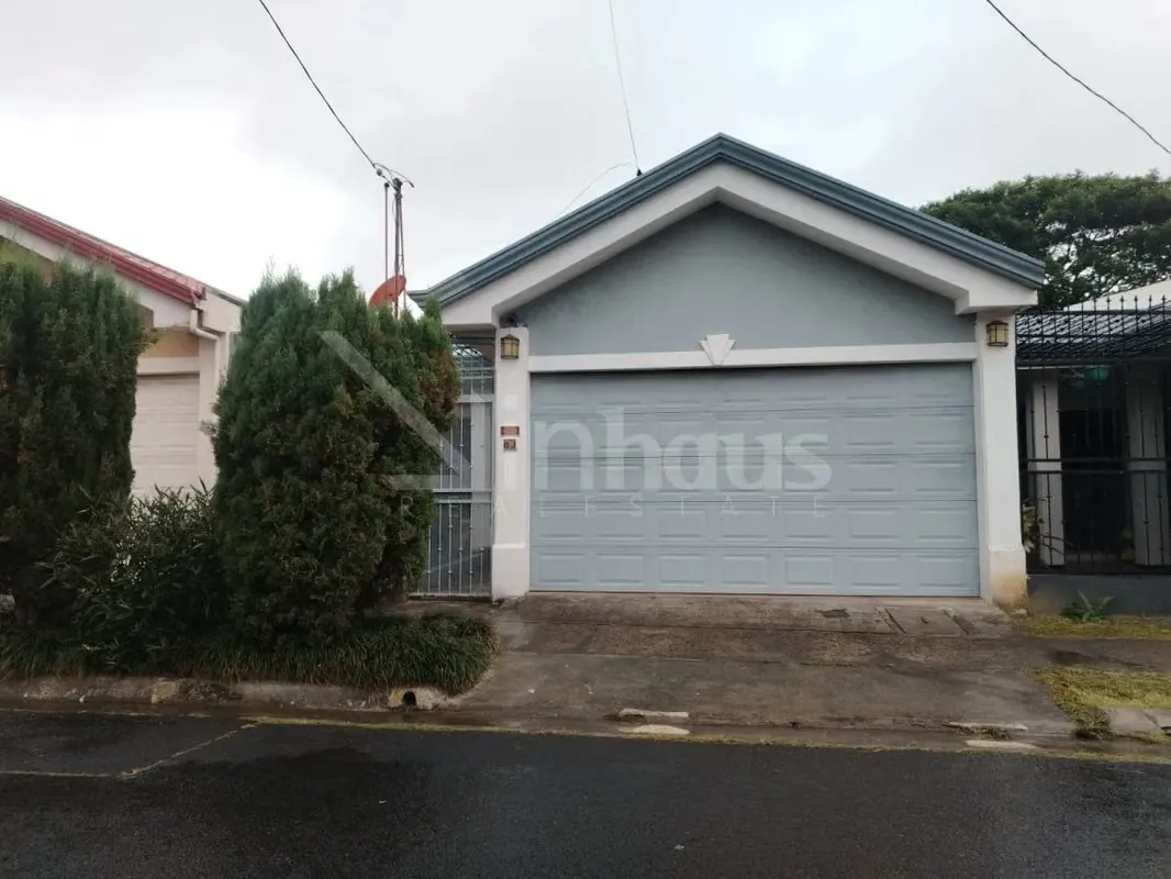 id # 42565 Se vende casa de una planta en Concepción de Tres Ríos