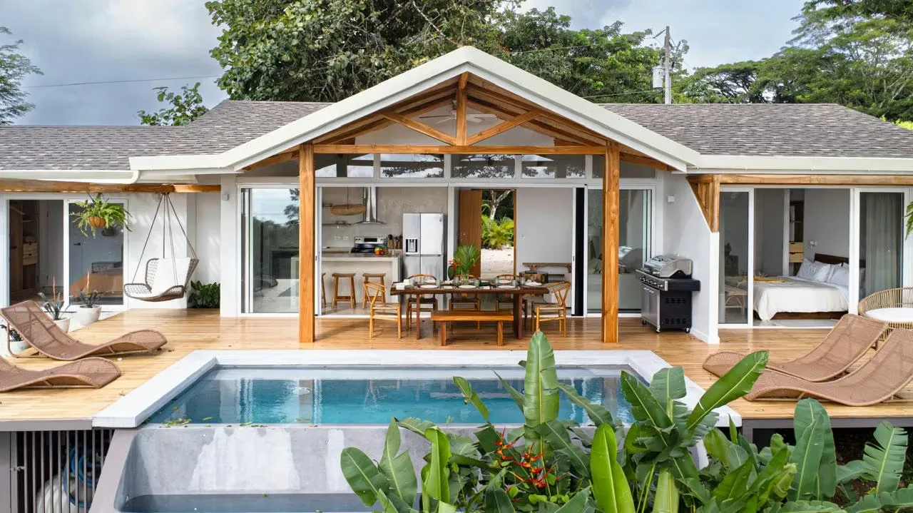 EXCLUSIVA CASA DE LUJO EN VENTA SANTA TERESA