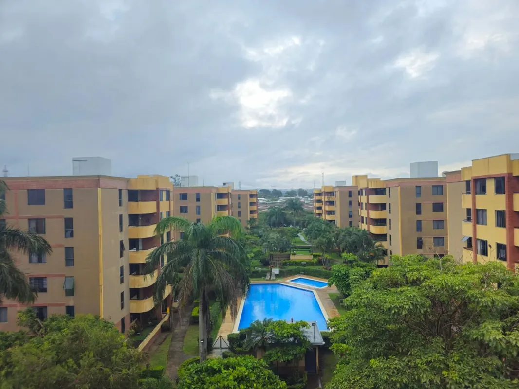 Oportunidad, Alquiler, Condominio Campo Alto, 1er Piso, Concasa