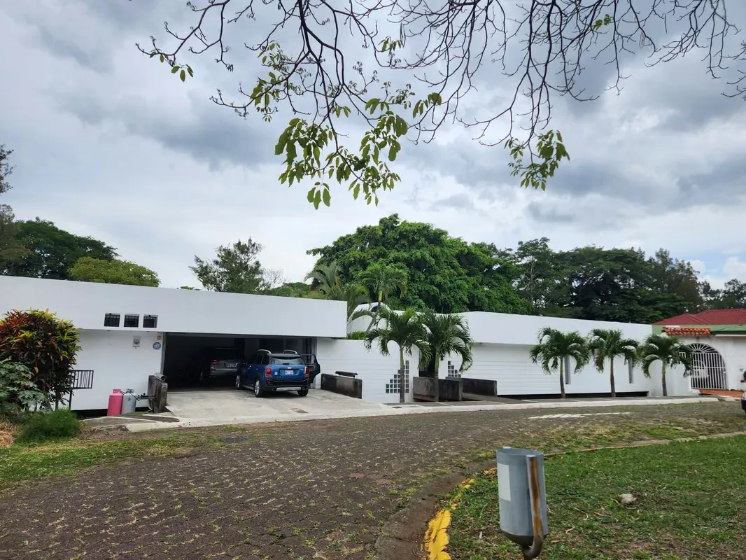 Casa de Lujo en los Arcos Heredia