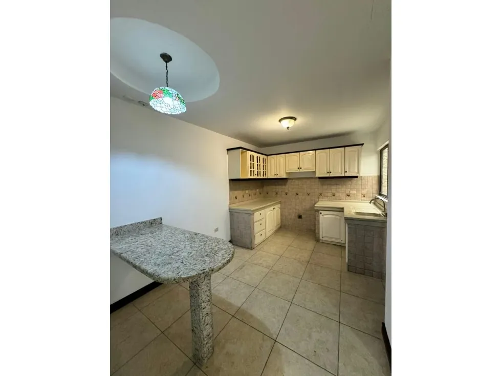 Apartamentos en Venta en Escazu,San Rafael 5PJG