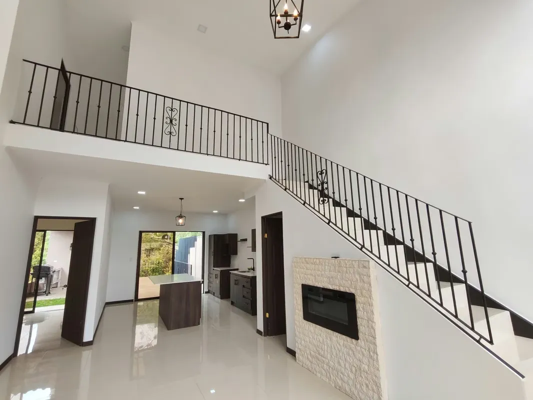 Brand new house for sale in Vista de Oro, Escazú.