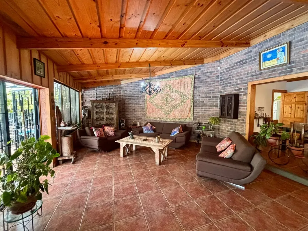 House for Sale in Gated Community, Guachipelin-Escazu
