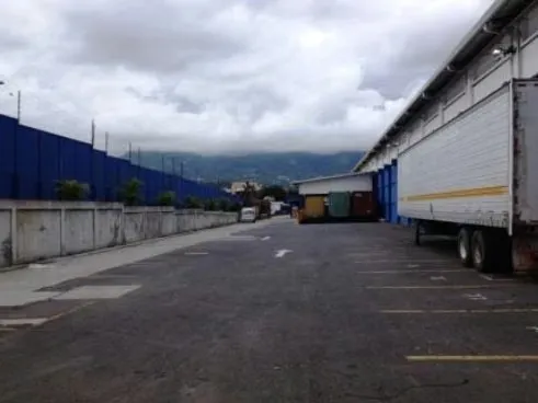 ideal for logistics operations that require amplitude and functionality. It ...