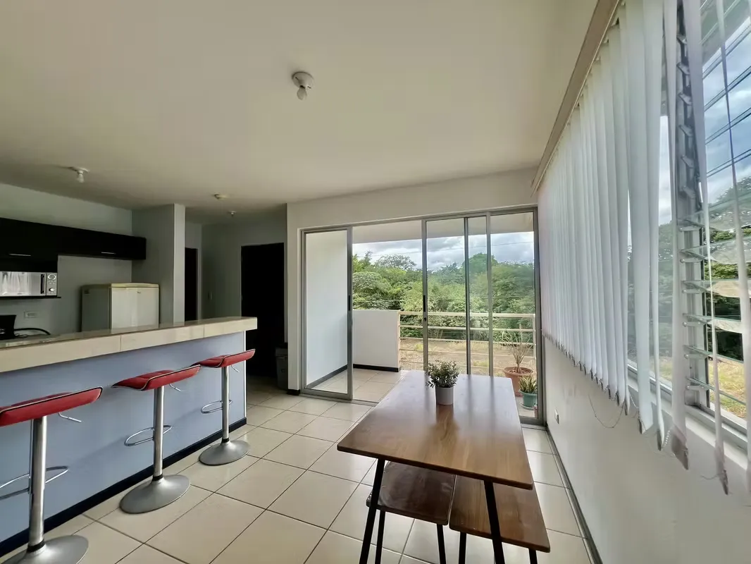 Alquiler de apartamento amueblado en San Antonio del Tejar en Alajuela