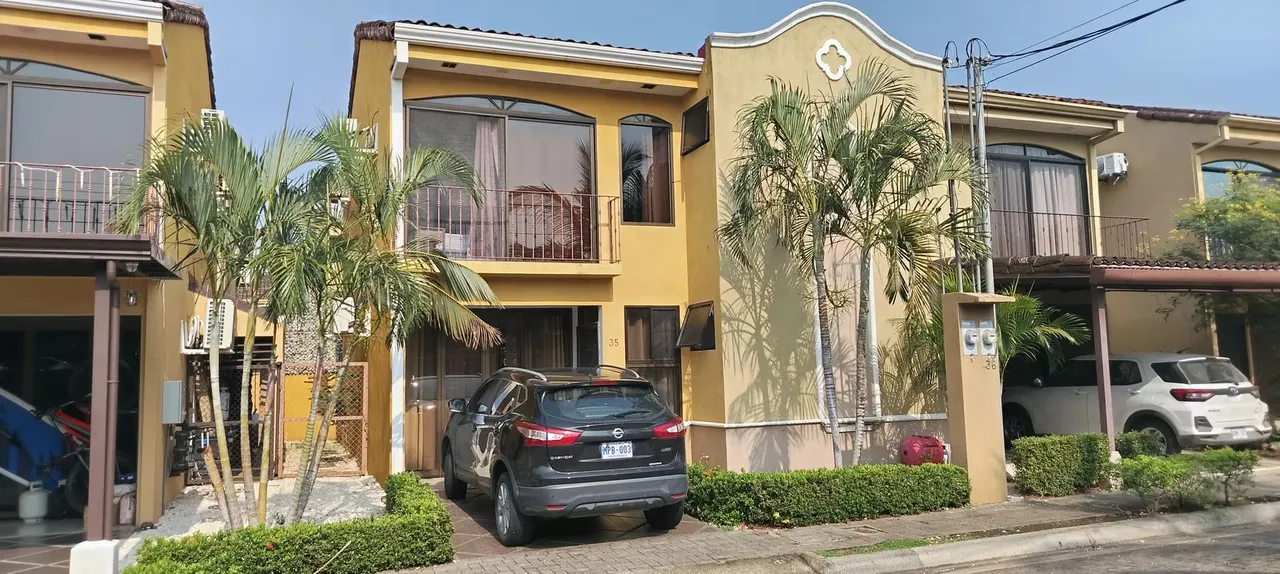 For rent: Condo in Prados del Río (near Playas del Coco, Guanacaste)