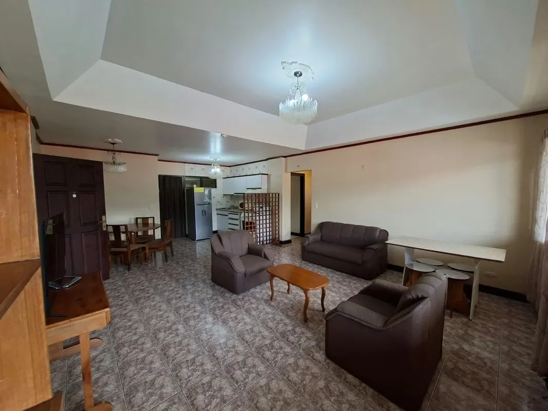Alquiler de apartamento amueblado en Pavas