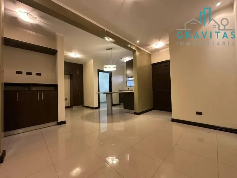 Venta de apartamento en Curridabat Freses | 2 hab | Condominio | F 579
