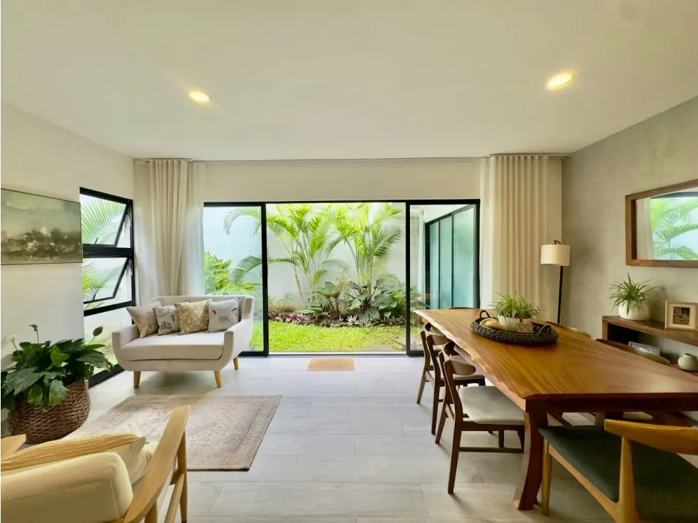 Venta de Casa en Guachipelin Norte