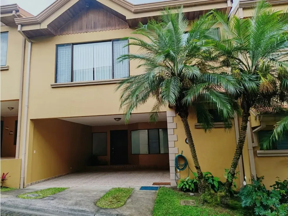 Venta Casa en Condominio en Sabanilla