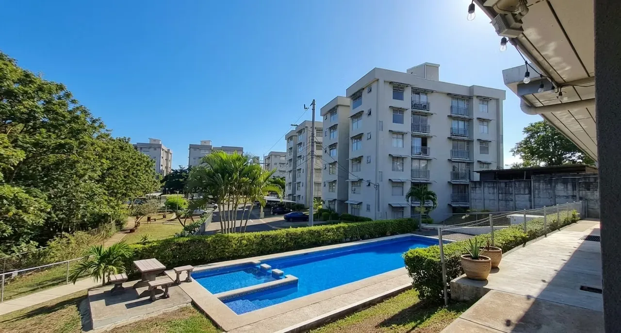 El Condominio Fuente del Sol es un proyecto residencial ubicado en el sector de San Cristóbal, en ...