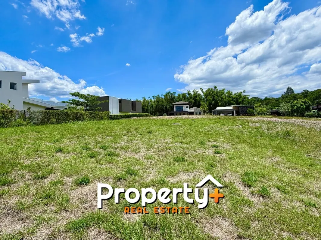 Guacima- Espavel - Cerca a las Amenidades - Plano - 603m2