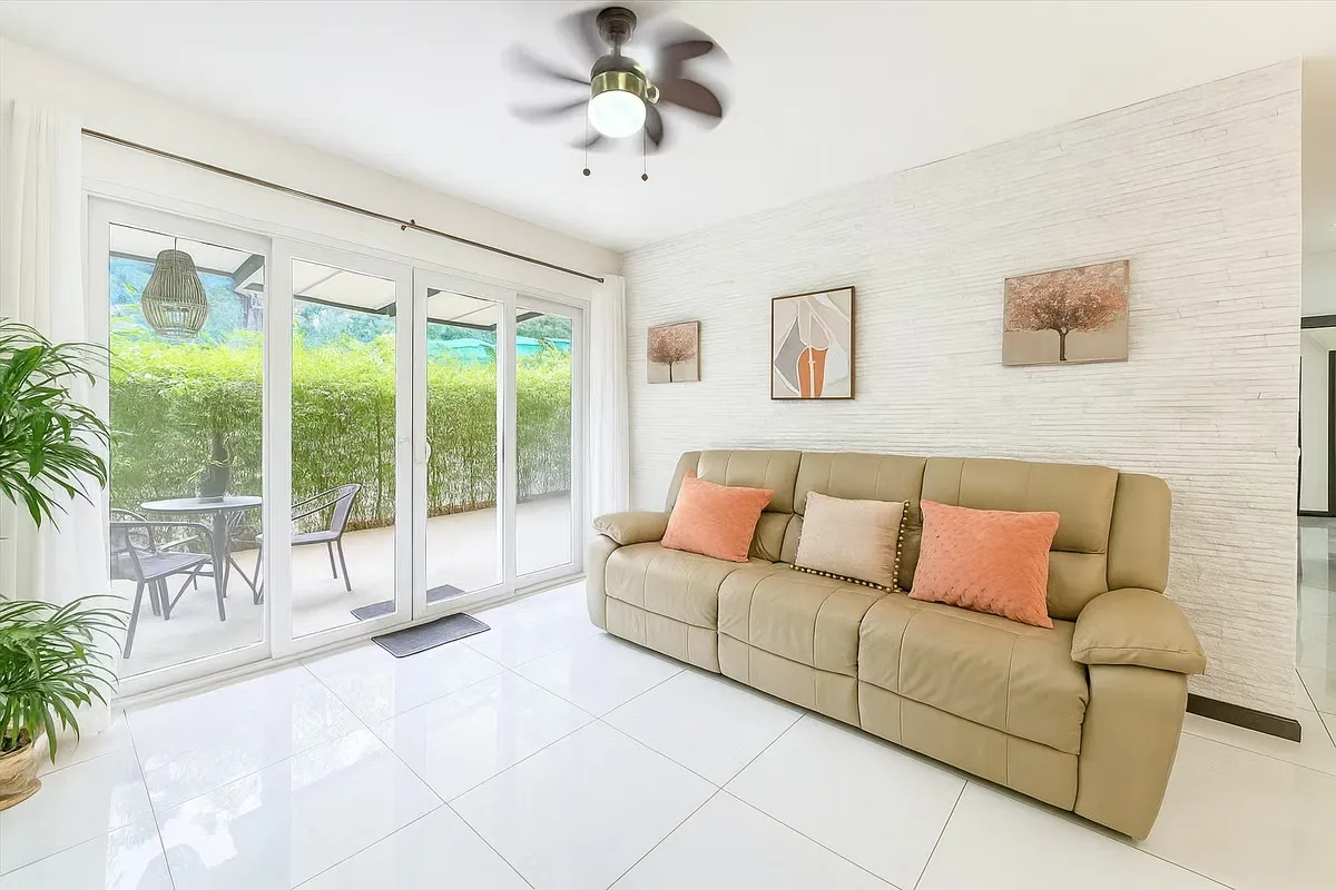 Live surrounded by nature, tranquility, and exclusivity in one of the most desirable gated communities in Santa Ana. This beautiful ...