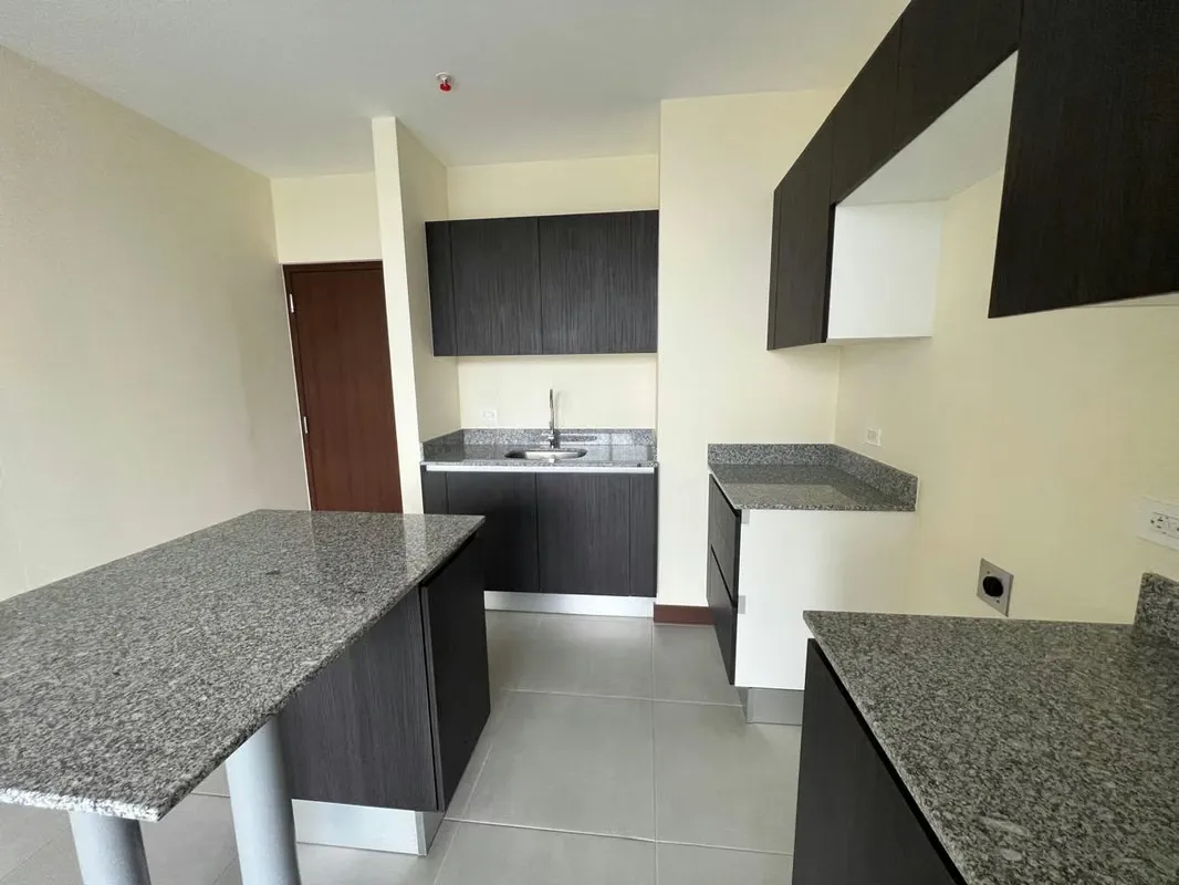 Apartment for sale in Barrio Escalante, Tower. 31-250-19