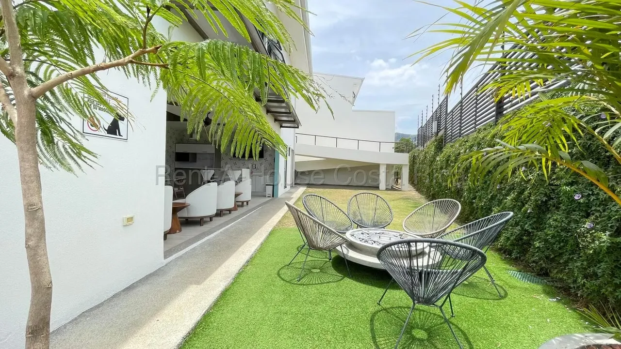 I.G  Se alquila hermosa casa amueblada con excelente ubicación