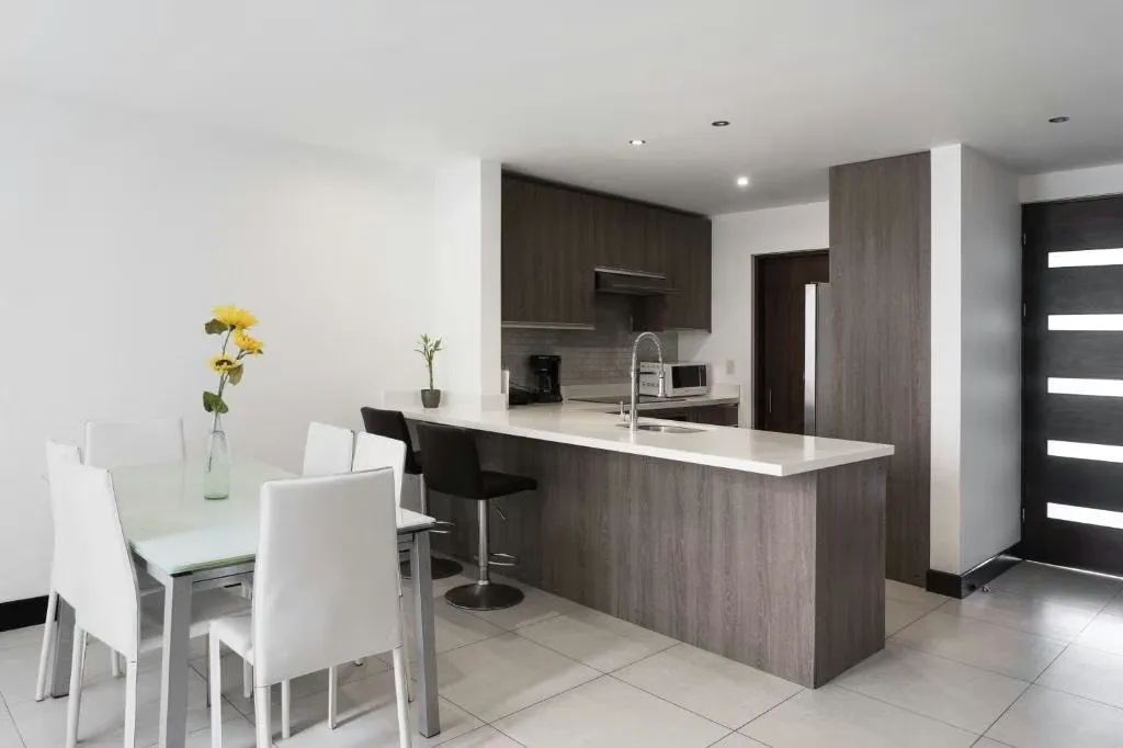 Lovely!!! Brand new!!!! GatedEscazu town, walking distance to everything