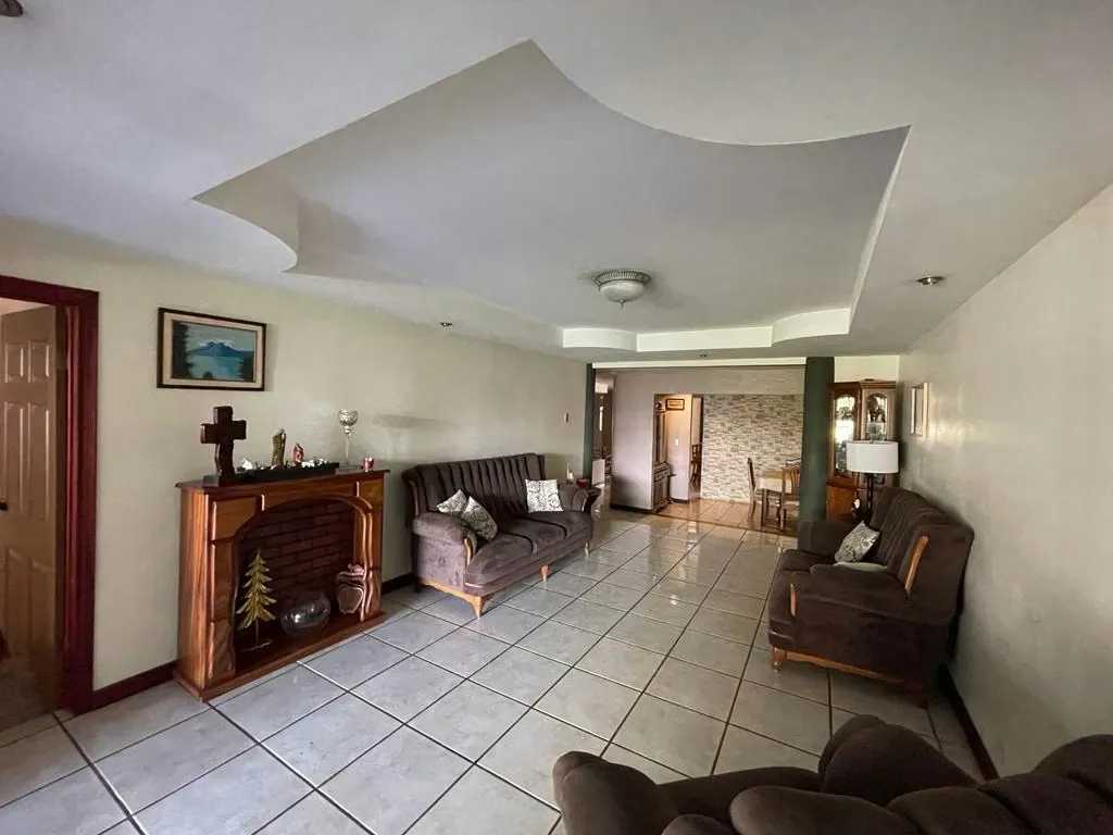 House for sale in Tibás 18089