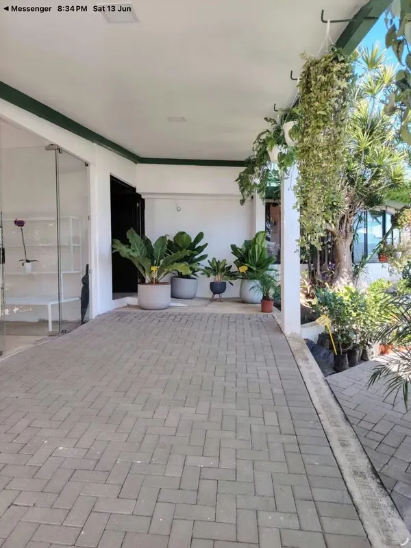 Escazú: Local Comercial 179 m² en Alquiler | Amplio Parqueo