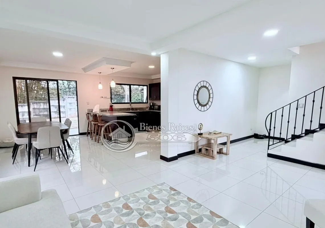 House in Condominio Tierras del Café, Heredia