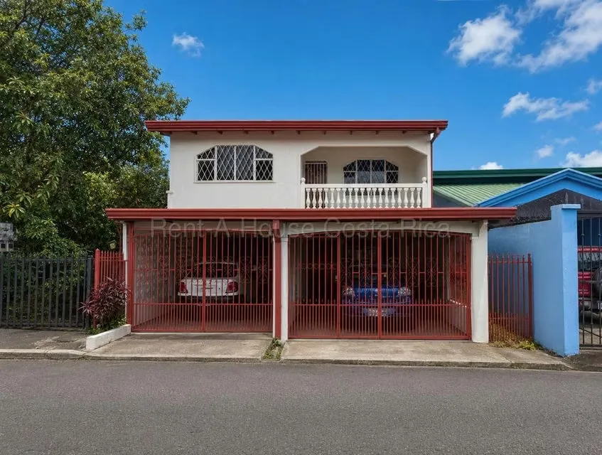 Venta de Casa en Santa Ana. 26-2165 MJM