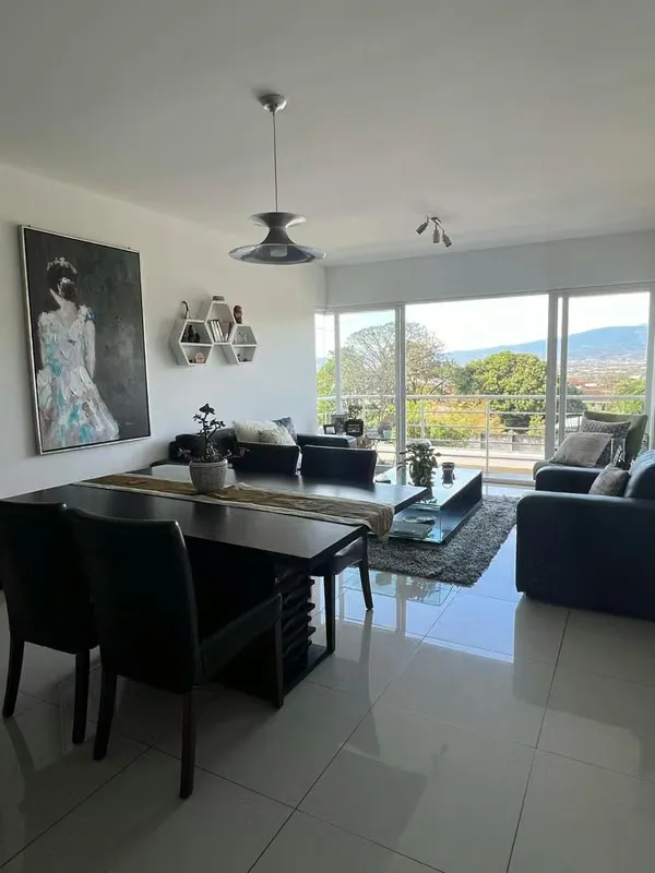 EXCLUSIVE APARTMENT FOR SALE IN SANTA ANA!