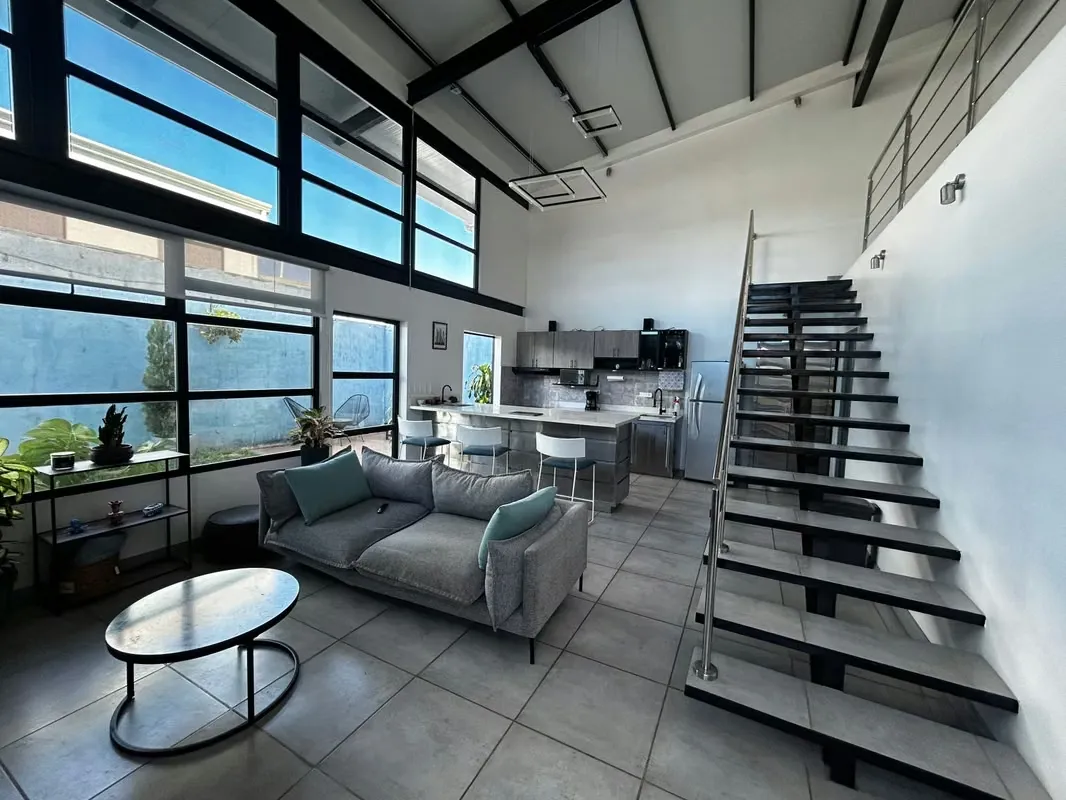 id 42800 Alquiler de casa en Condominio cerca del Franco Costarricense