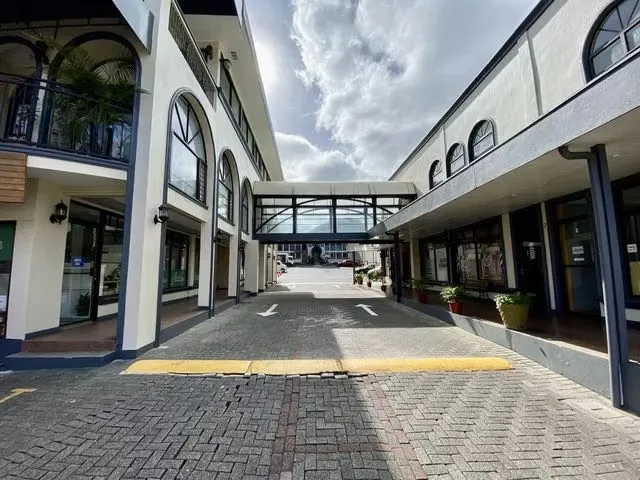 Venta de Edificio en San Rafael de Escazú. 25-1838 INVERSIÓN MJM