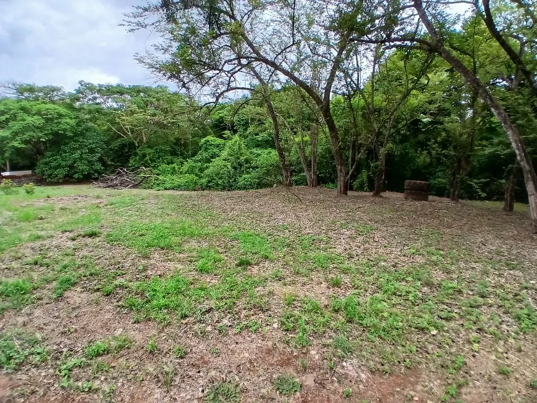 LOTE EN VENTA VILLAREAL TAMARINDO GUANACASTE