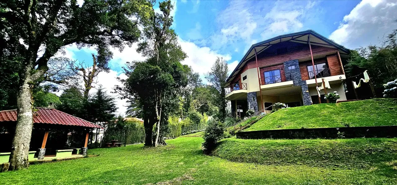 Venta de Casa de Lujo en San Rafael de Heredia